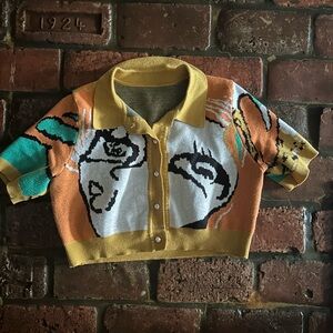 Colorful Graphic crop top ladies Shirt